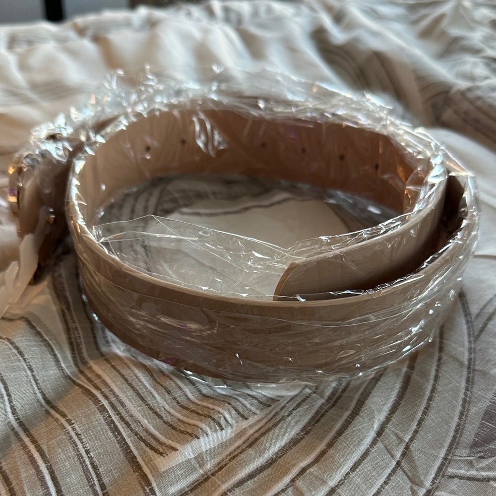 Callie Lives Tan Belt with Silver Buckle - Picture 2 of 2